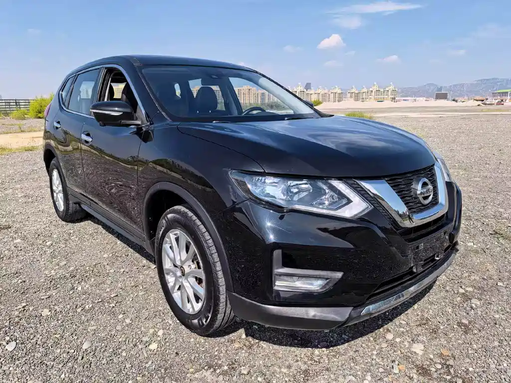 Nissan X-Trail — миниатюра 3