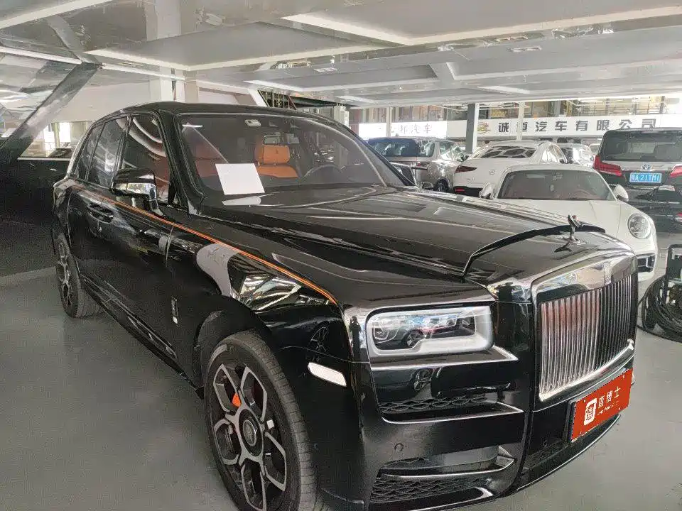 Rolls-Royce Cullinan — миниатюра 3