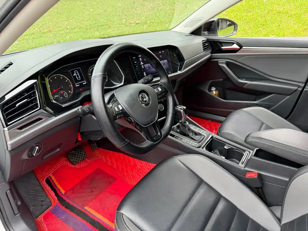 Volkswagen Sagitar — миниатюра 7