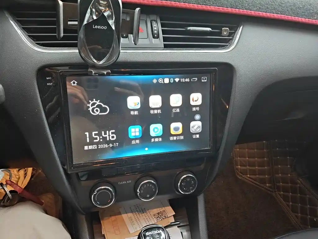 Skoda Octavia — миниатюра 10