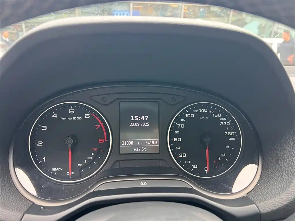 Audi Q2L 2024 35TFSI Fashion