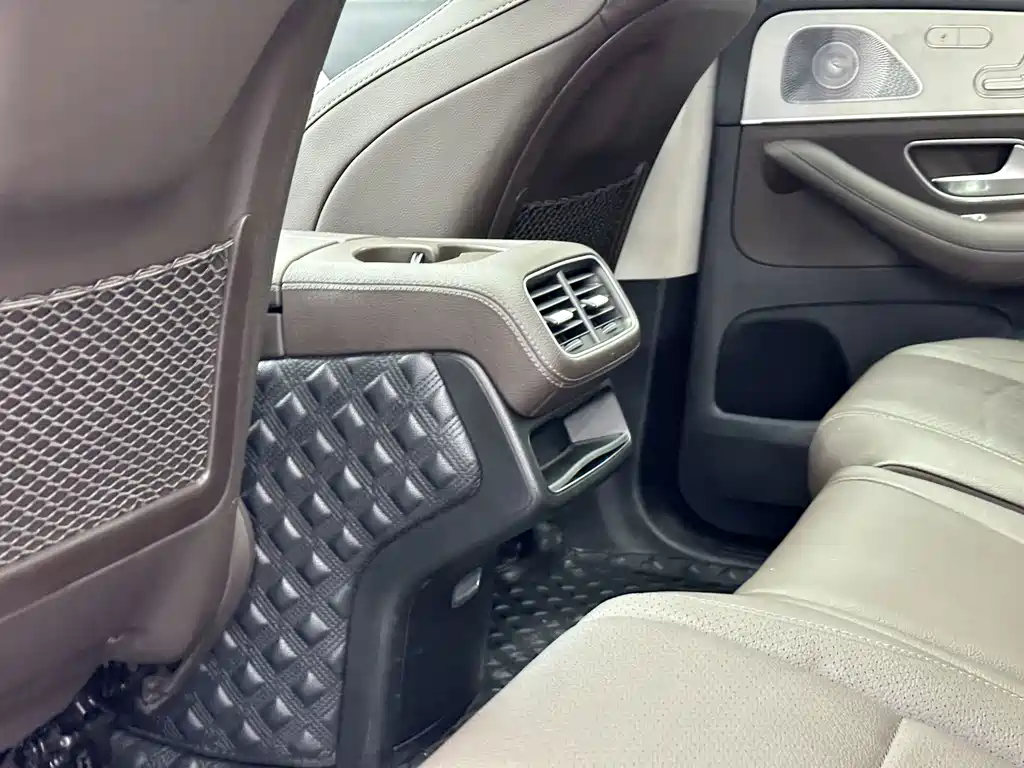 Mercedes-Benz GLE (Import) — миниатюра 20