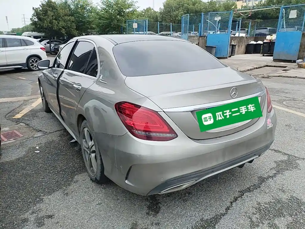 Mercedes-Benz C-Class — миниатюра 5