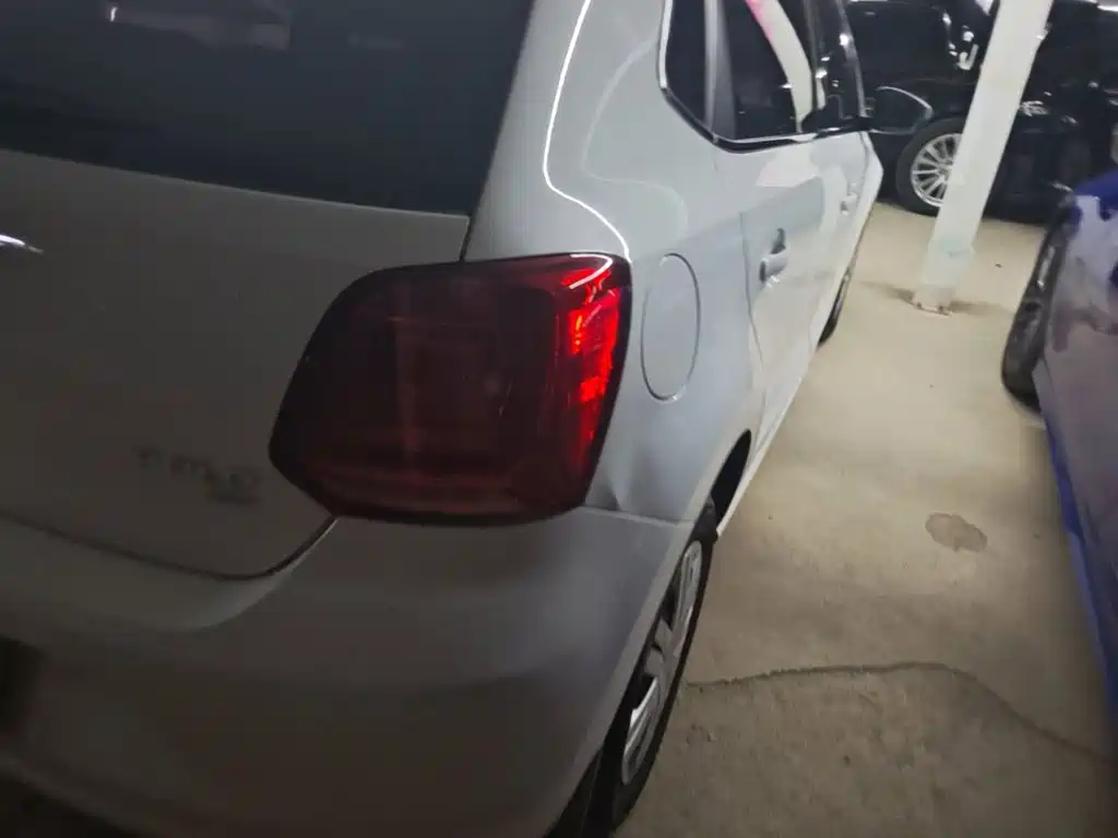 Volkswagen Polo — миниатюра 8