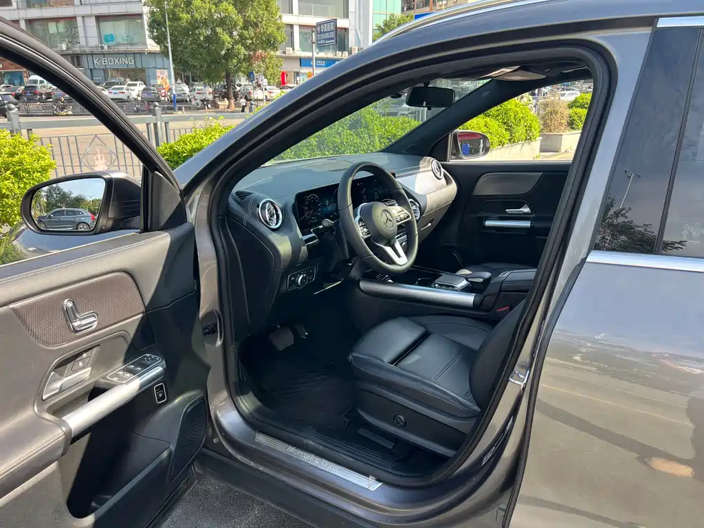 Mercedes-Benz EQA — миниатюра 16