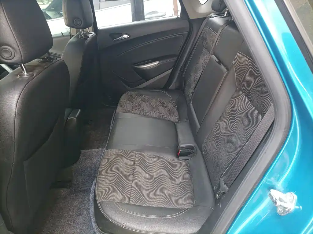 Buick Excelle — миниатюра 13