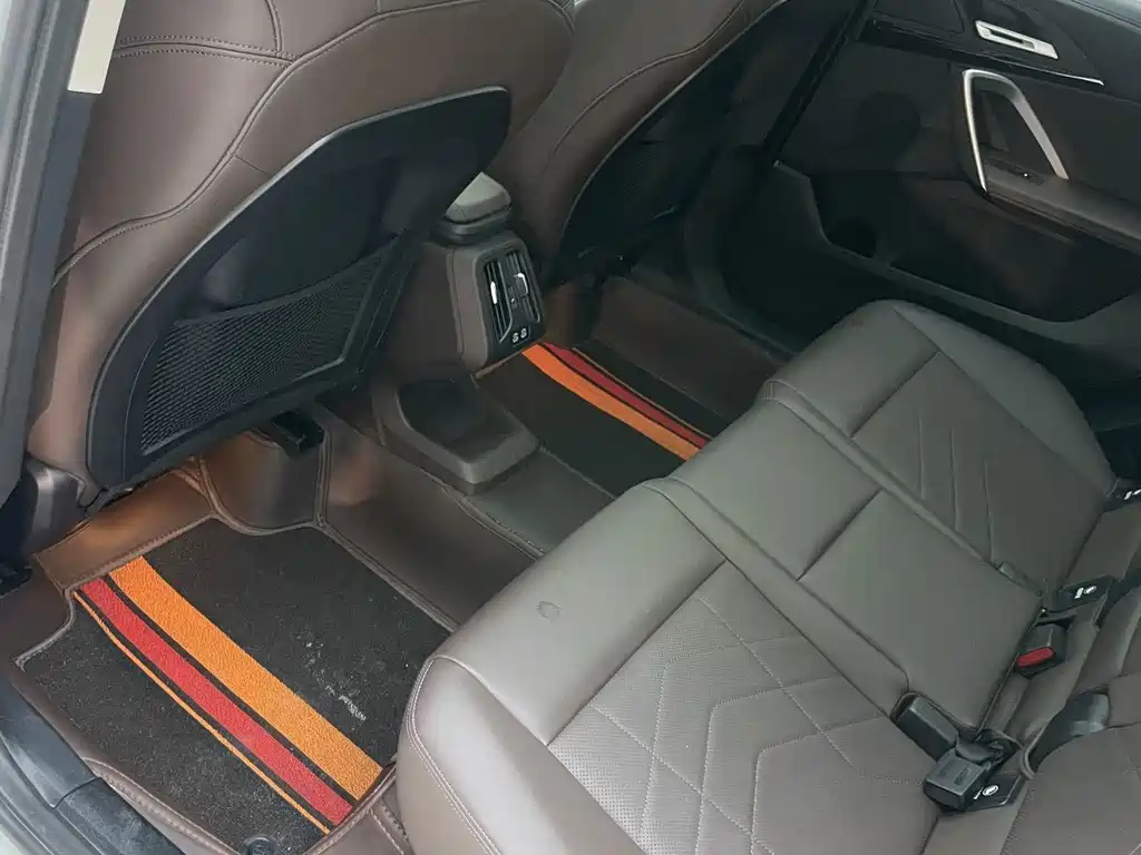 BMW X1 — миниатюра 11