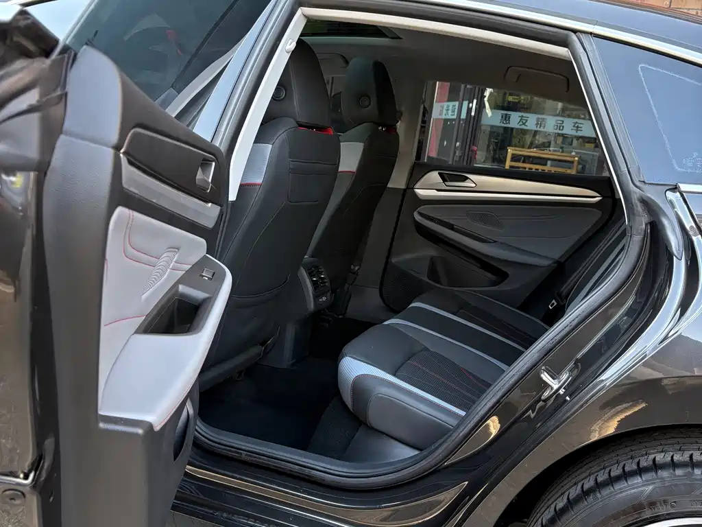 Volkswagen Lamando — миниатюра 8