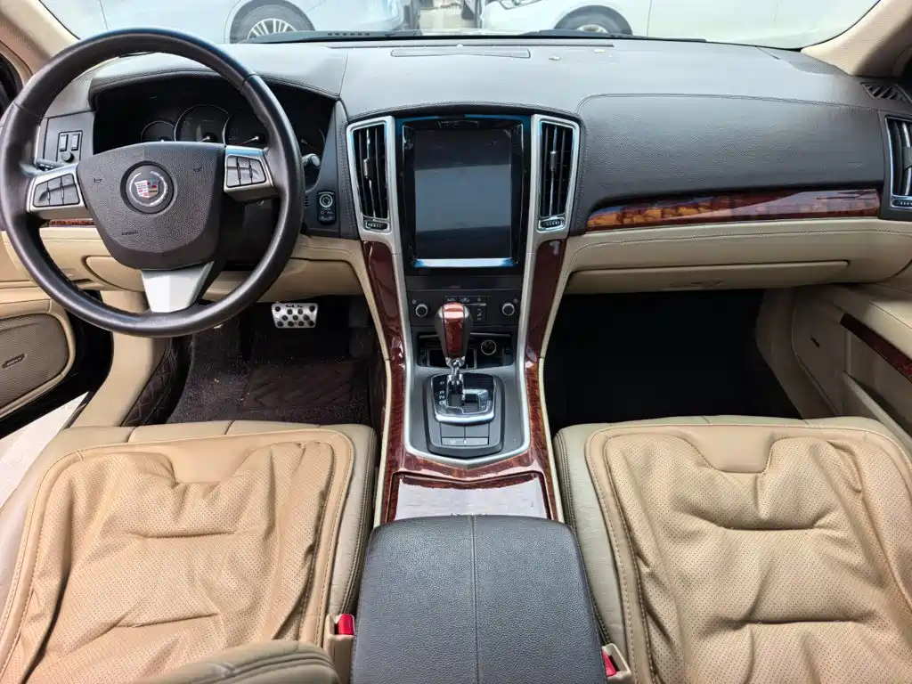 Cadillac SLS — миниатюра 11
