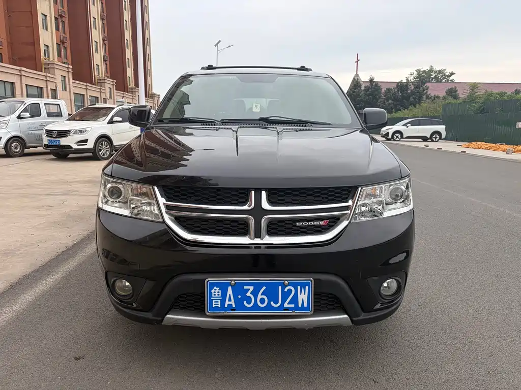 Dodge Journey — миниатюра 2