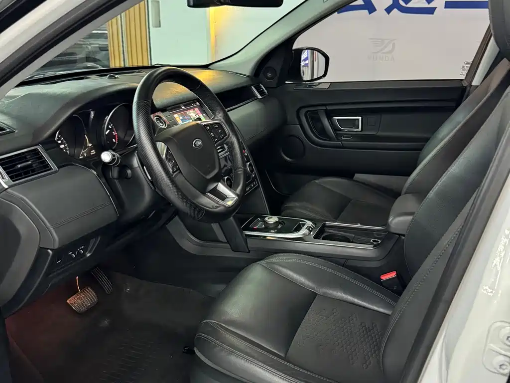 Land Rover Discovery Sport — миниатюра 4