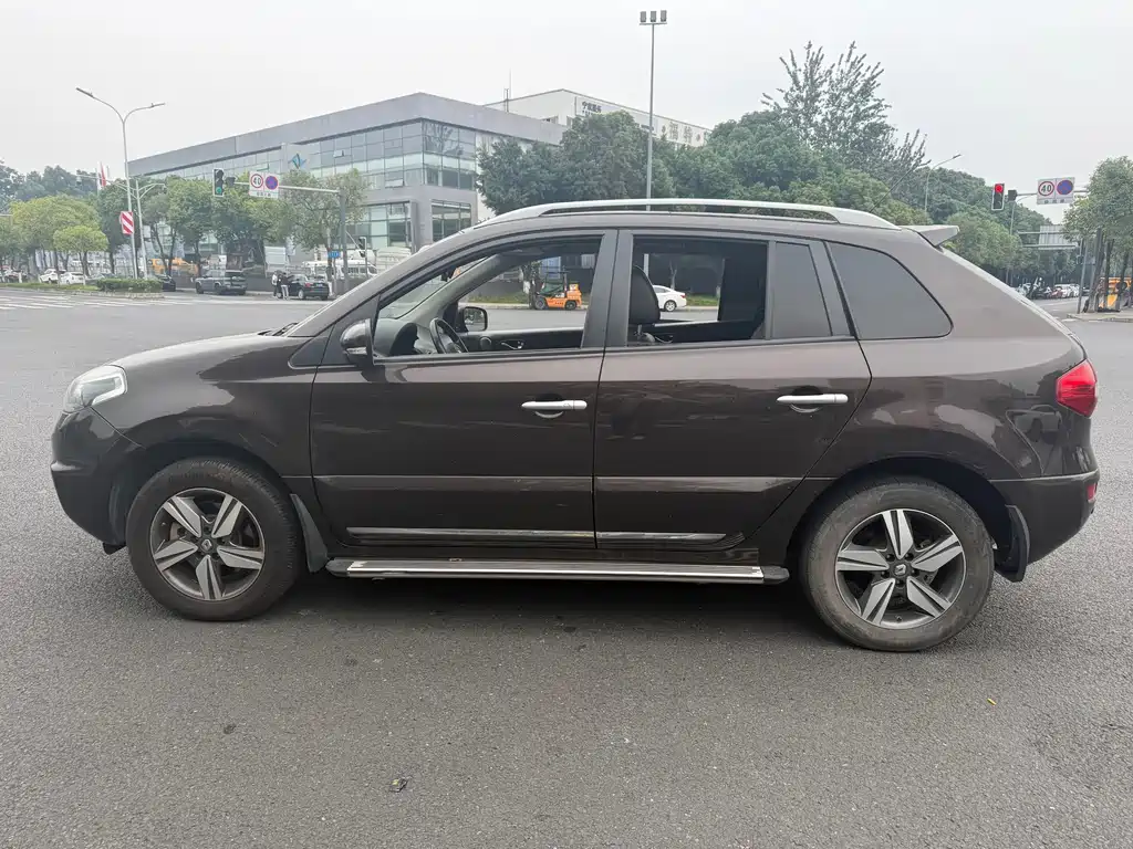 Renault Koleos (Import) — миниатюра 7