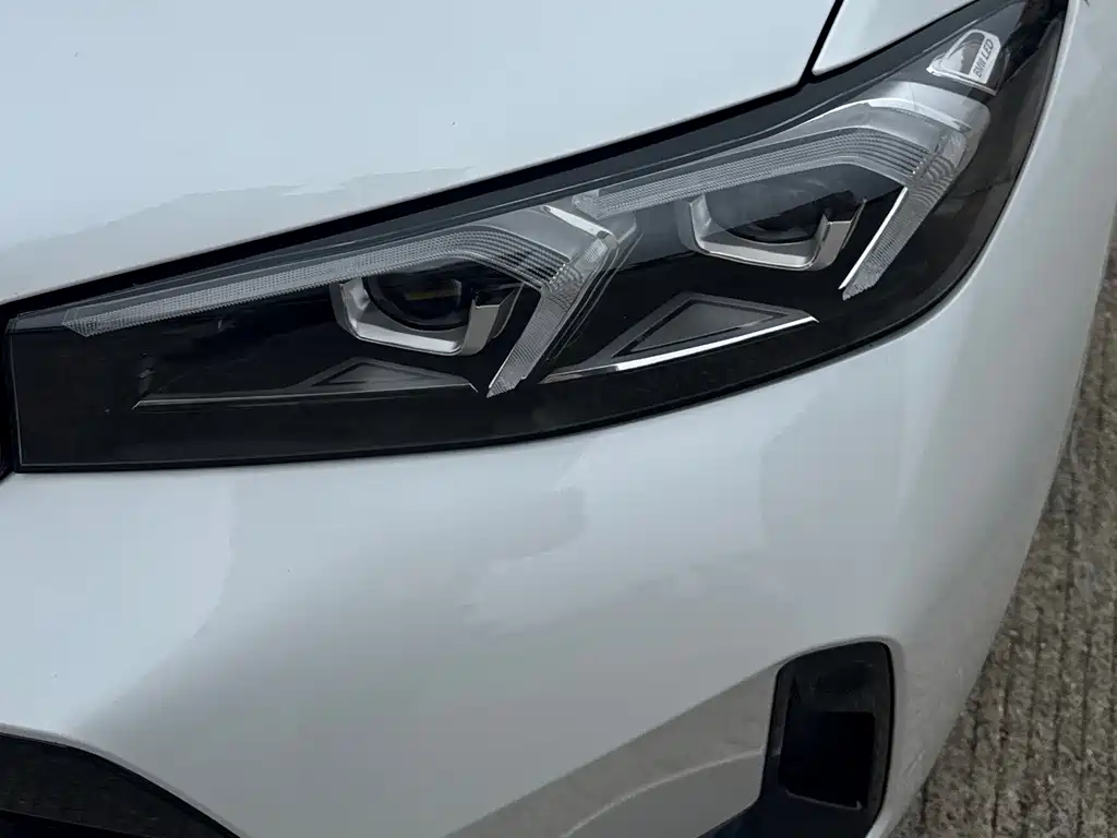 BMW 3 Series — миниатюра 4