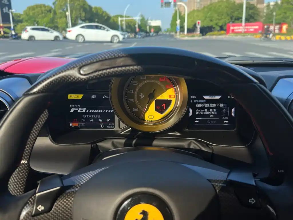 Ferrari F8 — миниатюра 8