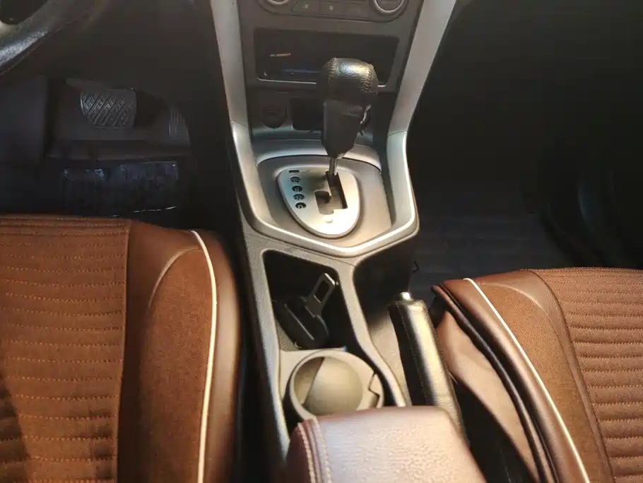 Venucia T70X — миниатюра 16