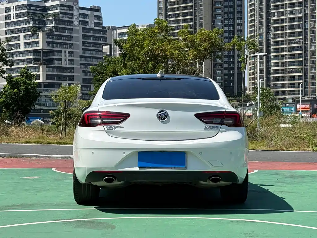 Buick Regal — миниатюра 5
