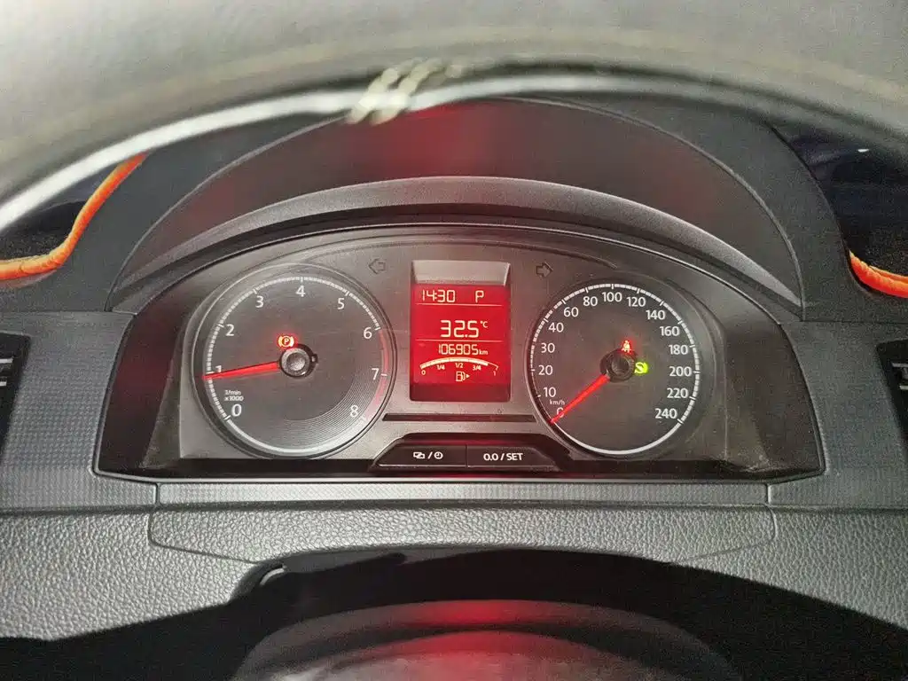 Volkswagen Santana — миниатюра 12
