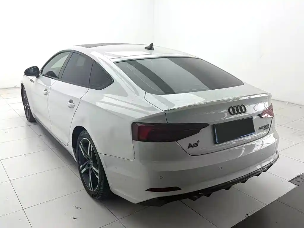 Audi A5 (Import) — миниатюра 7