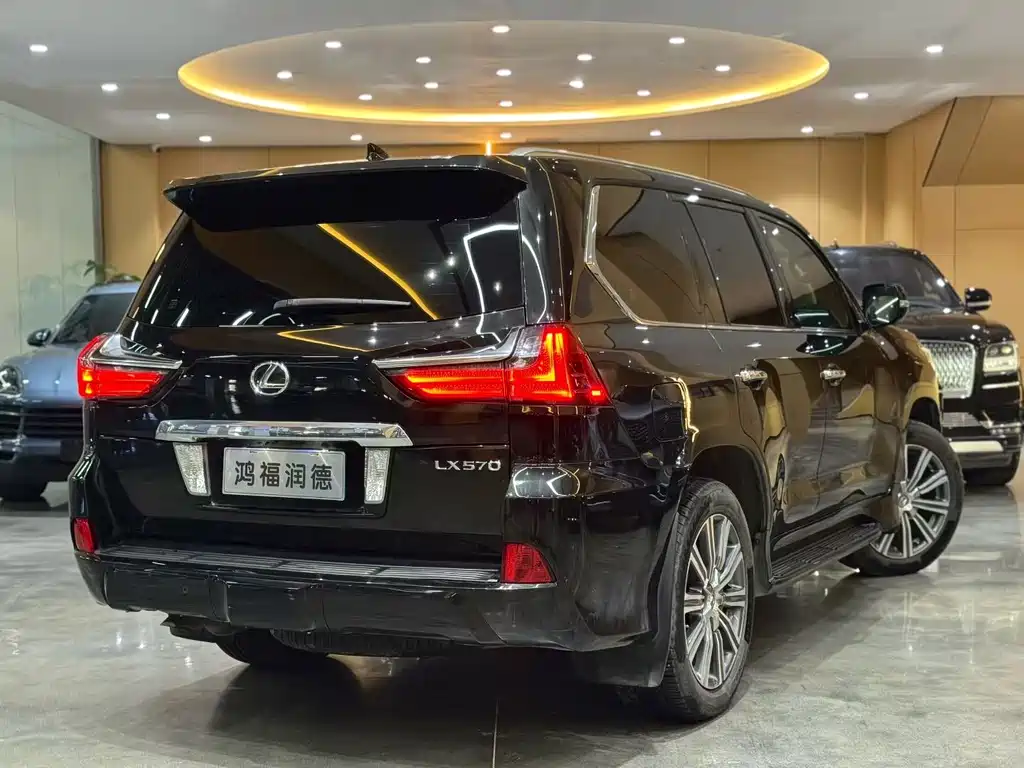 Lexus LX 2015 LX570