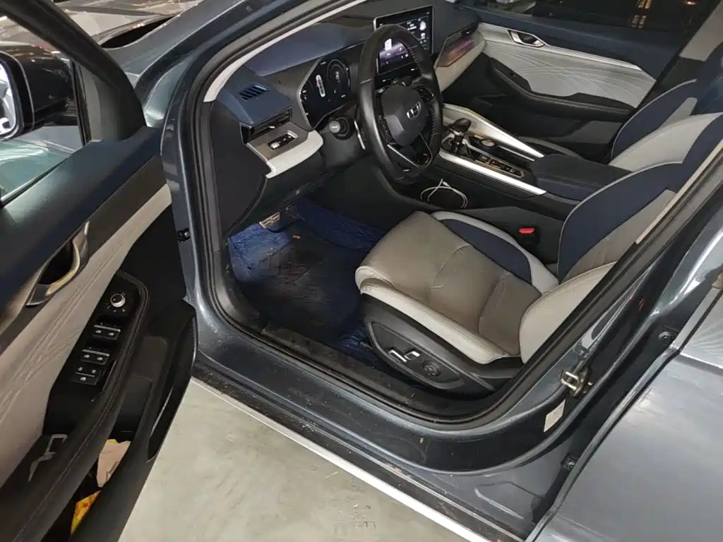 Geely Xingrui — миниатюра 16