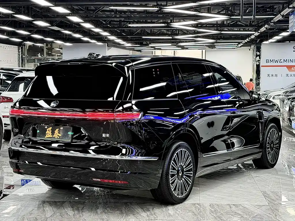 NIO ES8 — миниатюра 5