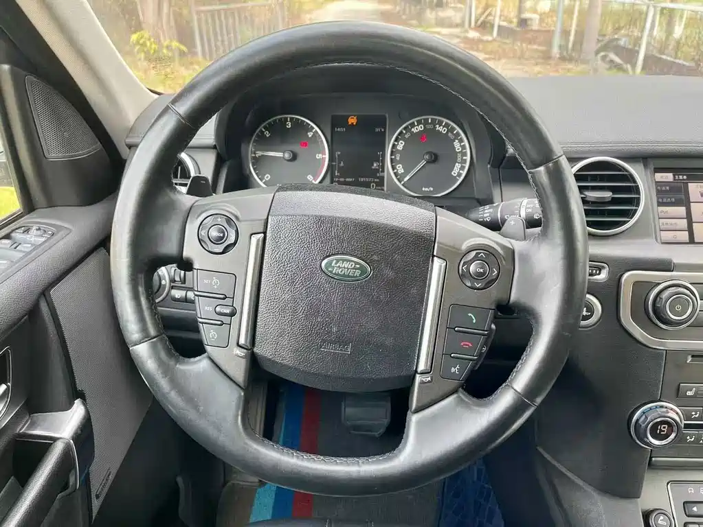 Land Rover Discovery — миниатюра 18