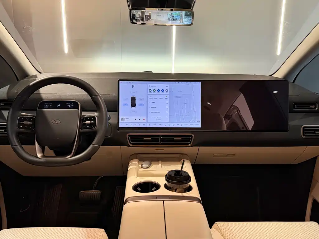 Li Auto Li MEGA — миниатюра 5