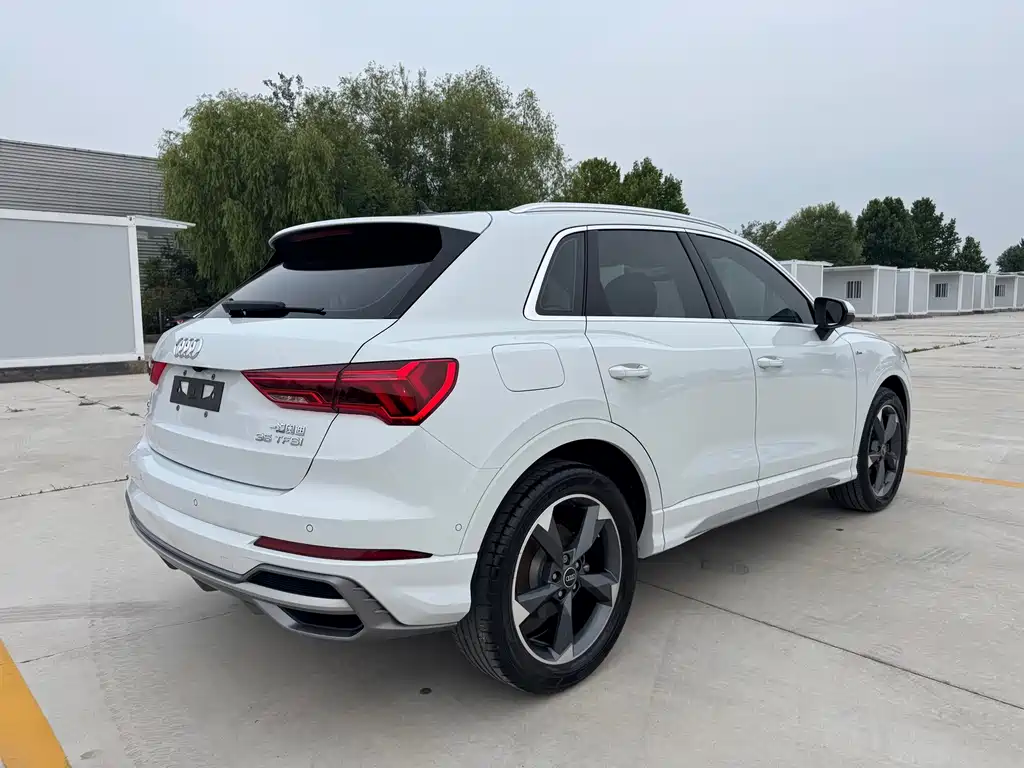 Audi Q3 — миниатюра 8