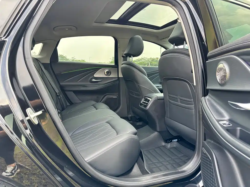Chery Arrizo 8 — миниатюра 32