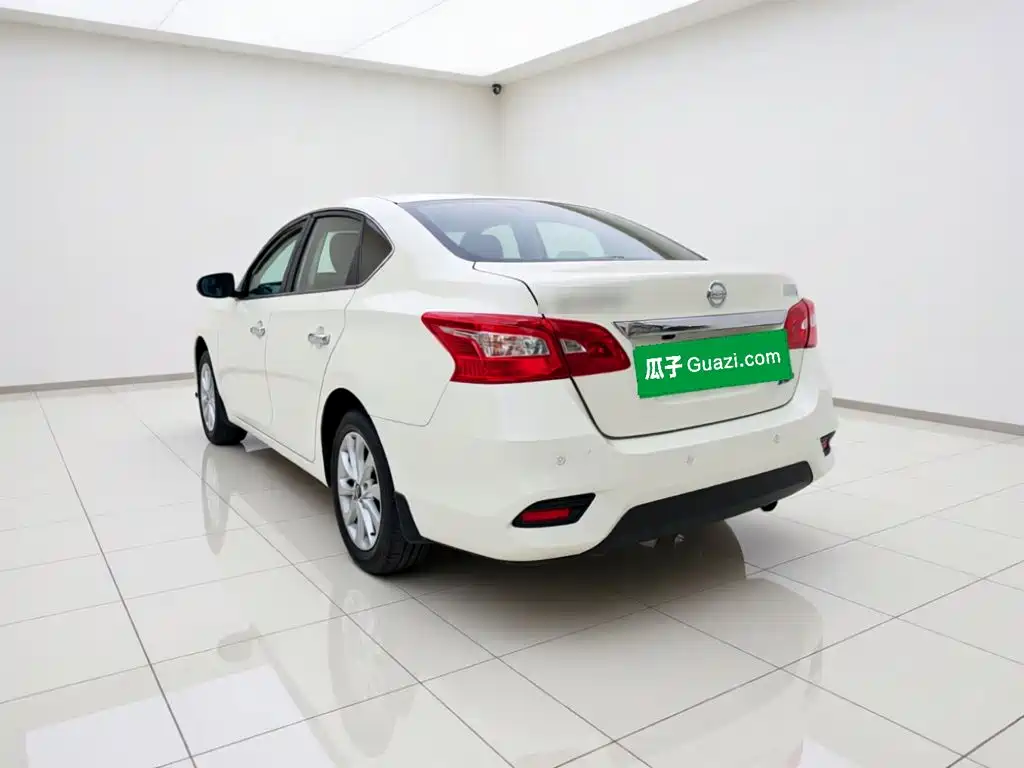 Nissan Sylphy — миниатюра 4
