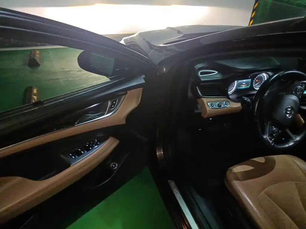 Buick LaCrosse — миниатюра 12