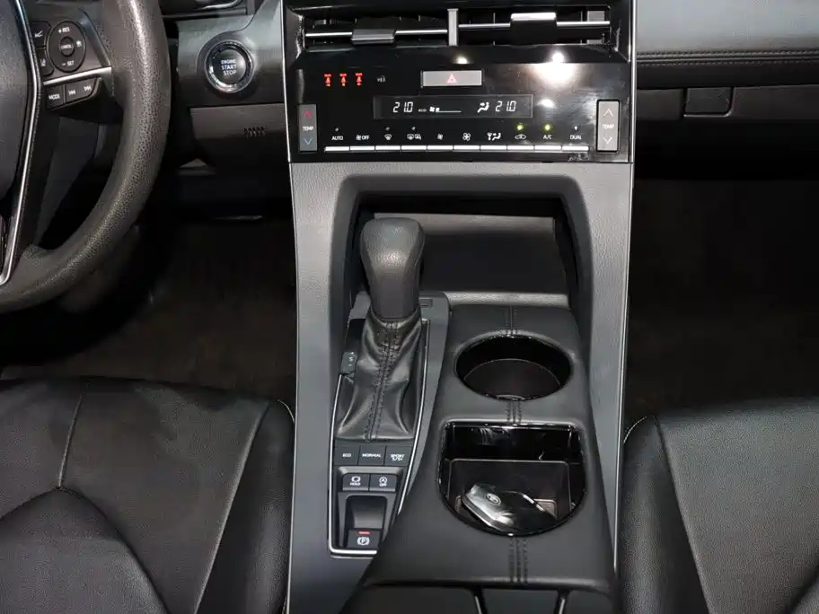 Toyota Avalon — миниатюра 15