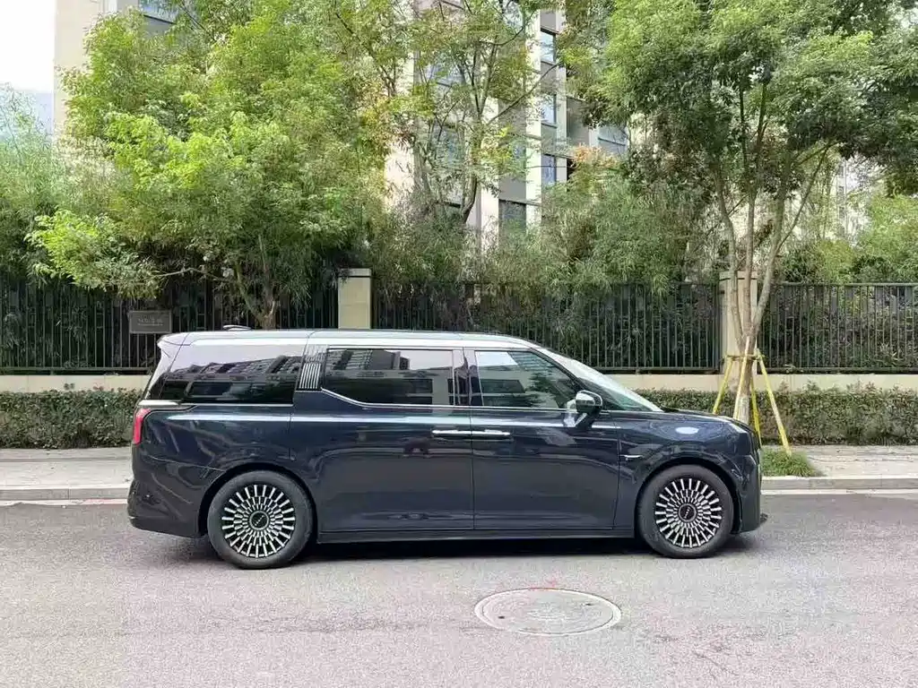 ZEEKR EXTREME KRYPTON 009