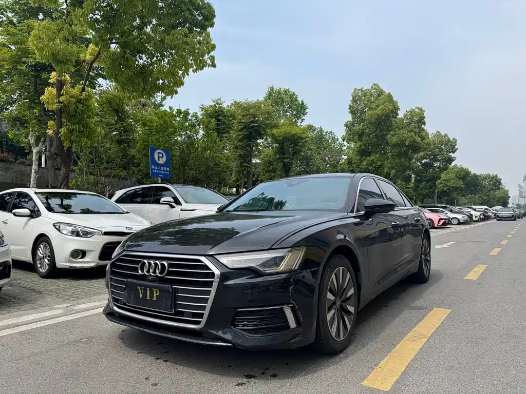 Audi A6L 2020