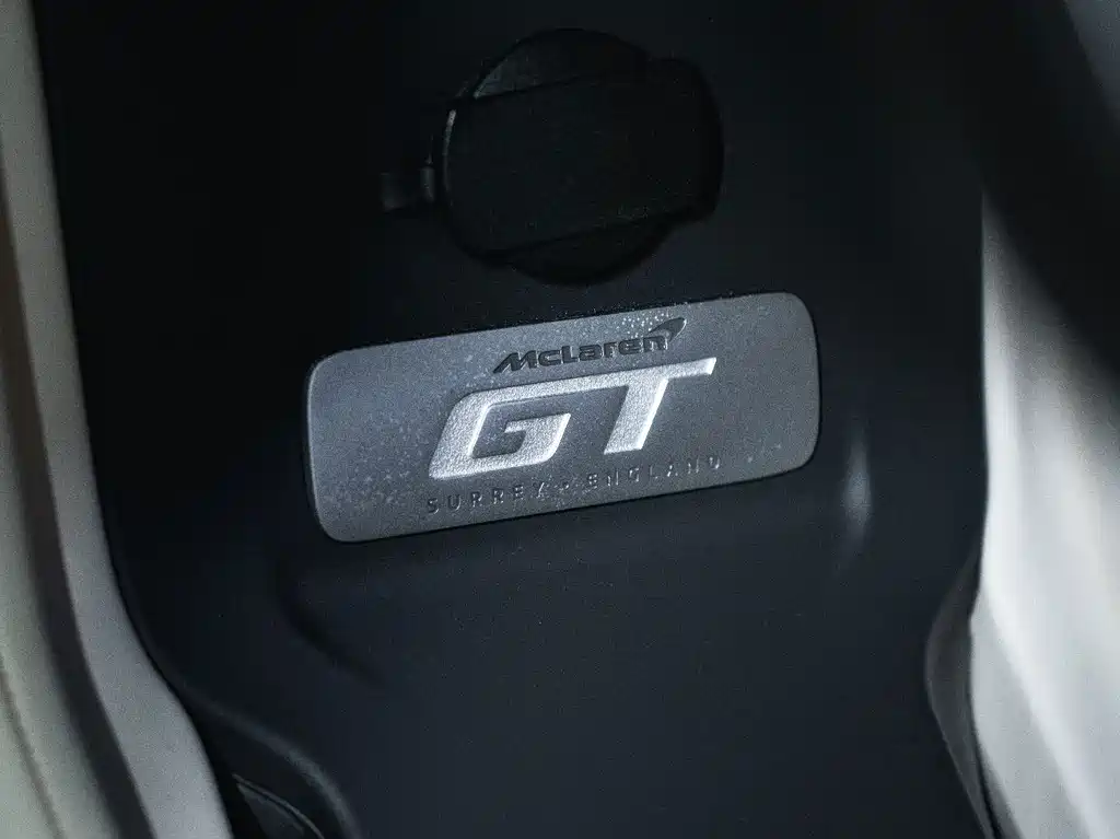 McLaren GT — миниатюра 15