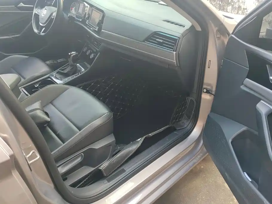 Volkswagen Sagitar — миниатюра 8