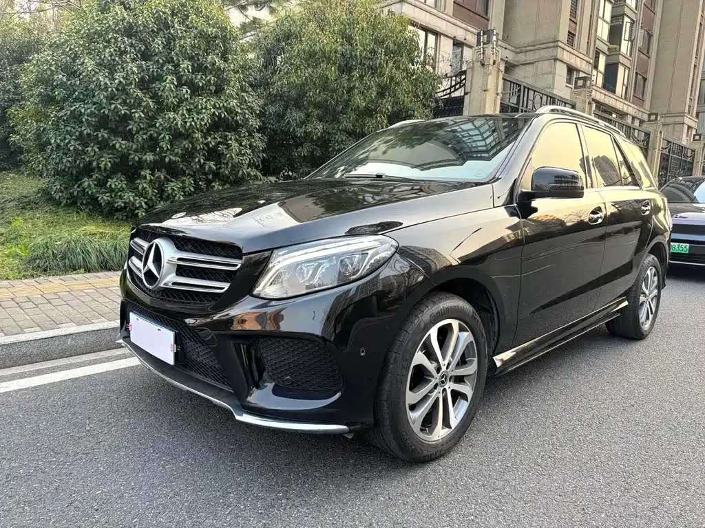 Mercedes-Benz GLE 2017