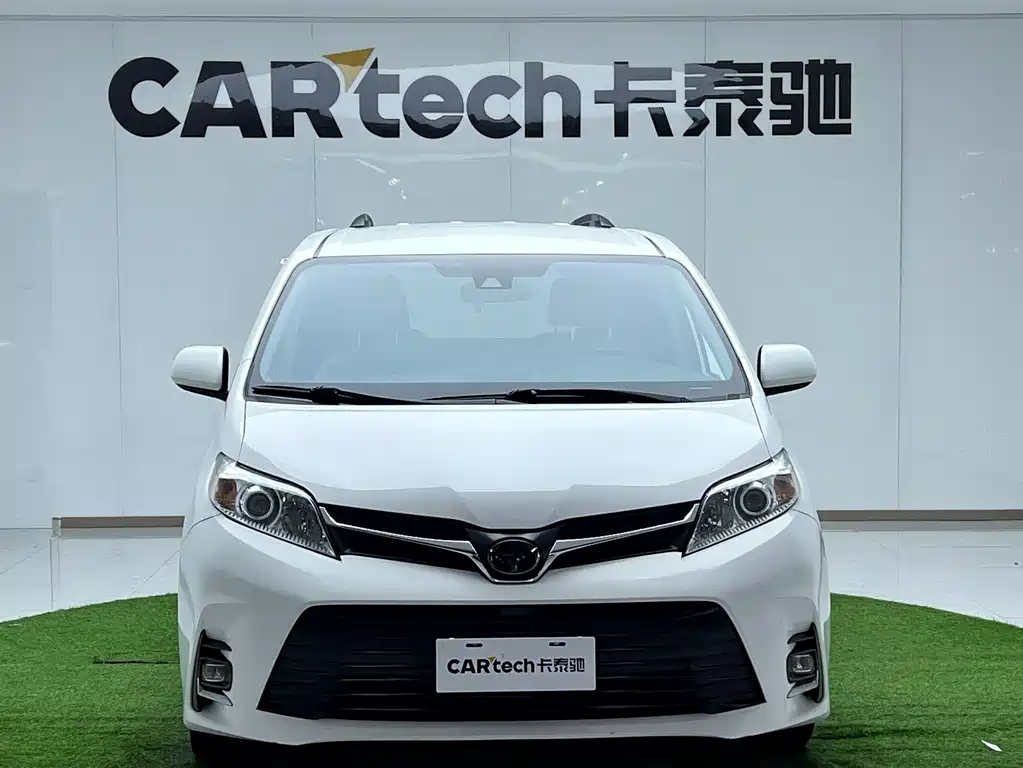 Toyota Sienna 2019 3.5L