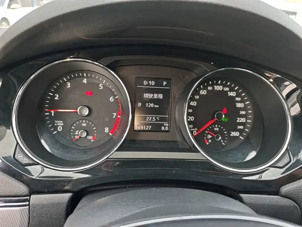Volkswagen Sagitar — миниатюра 12