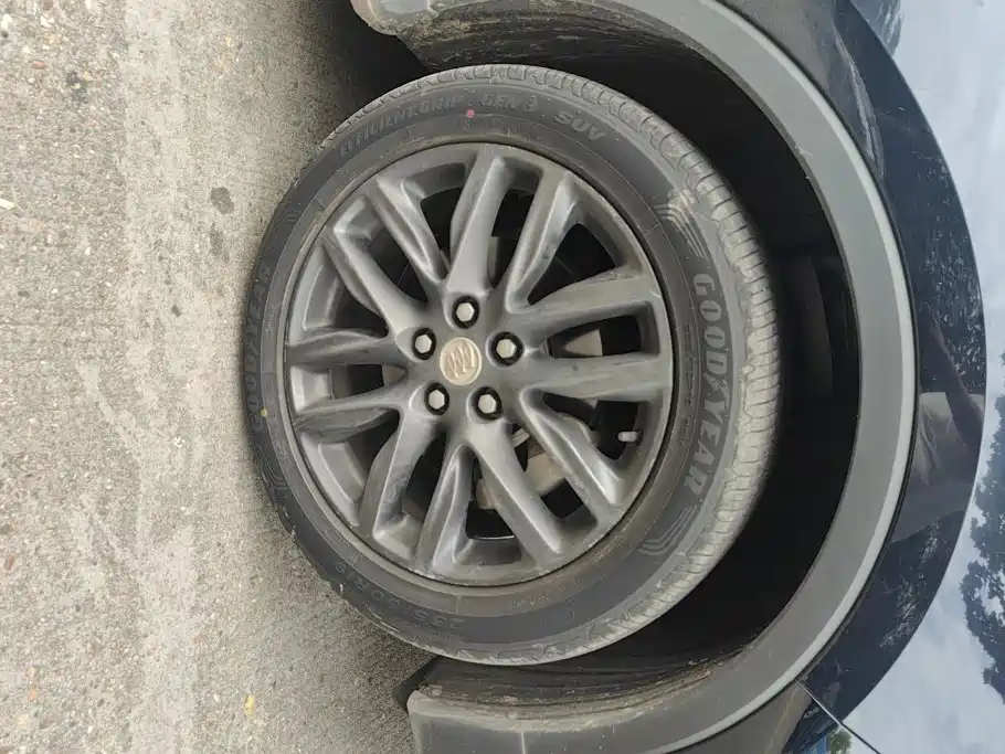 Buick Envision Plus — миниатюра 6