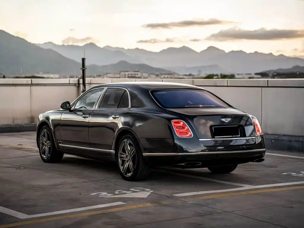 Bentley Mulsanne — миниатюра 5