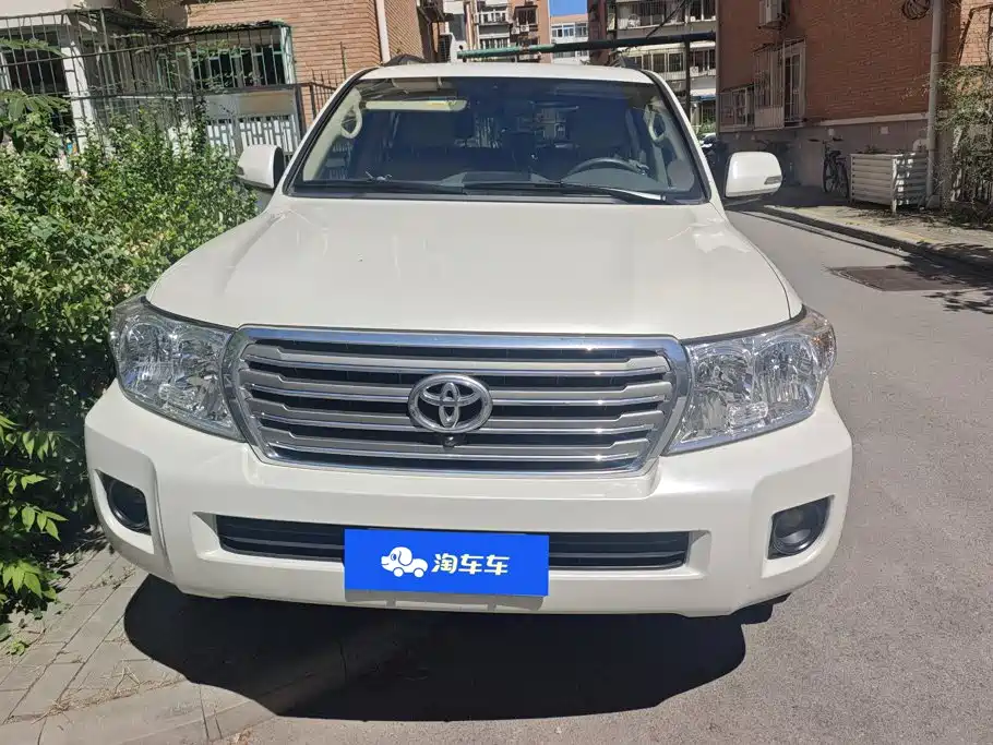 Toyota Land Cruiser — миниатюра 2