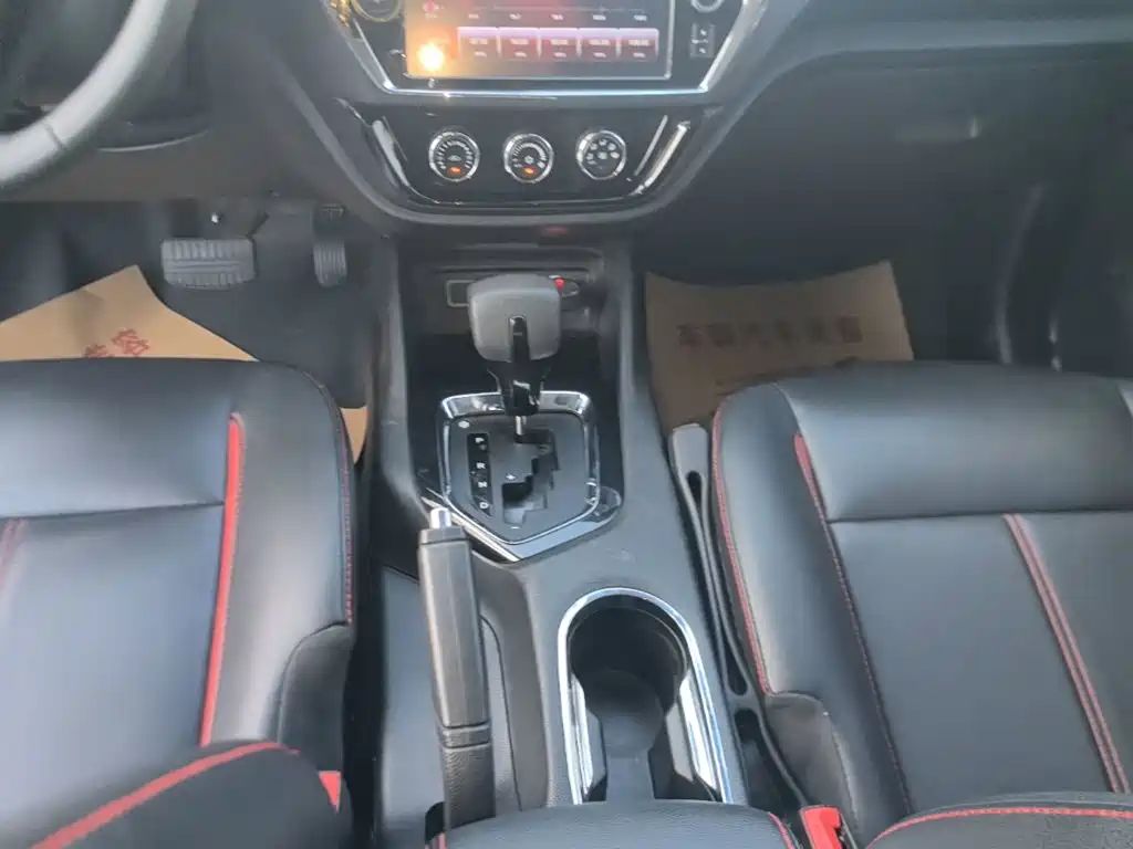 Soueast DX3 — миниатюра 14