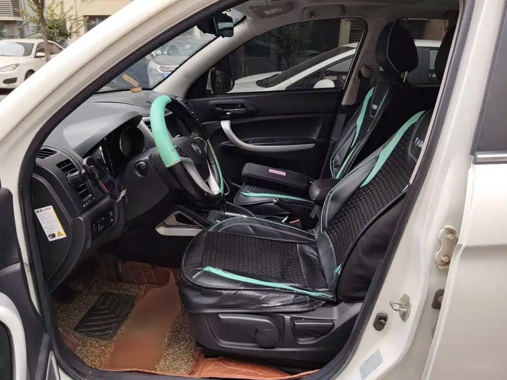 Changan CS35 — миниатюра 16