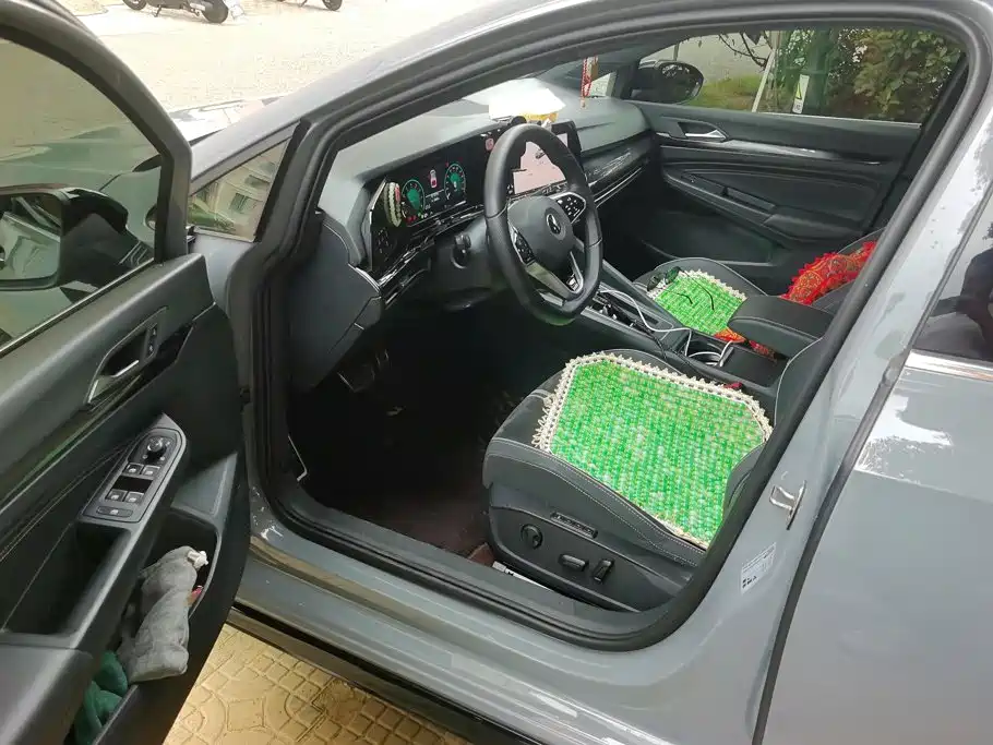 Volkswagen Golf — миниатюра 9