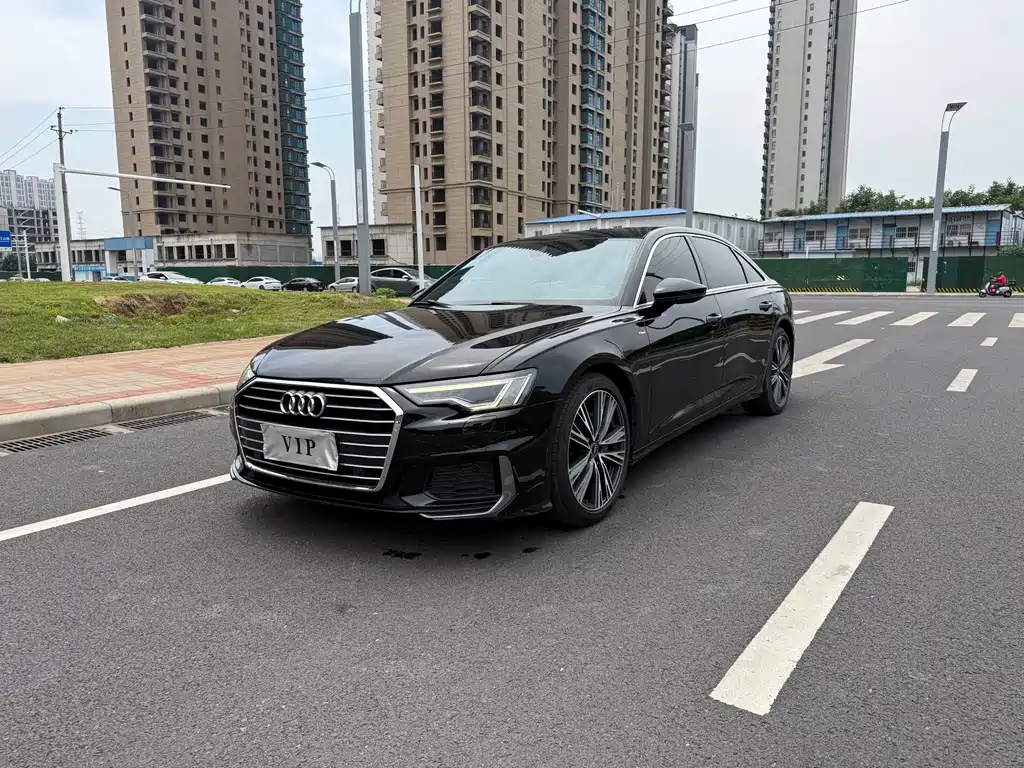 Купить Audi A6L