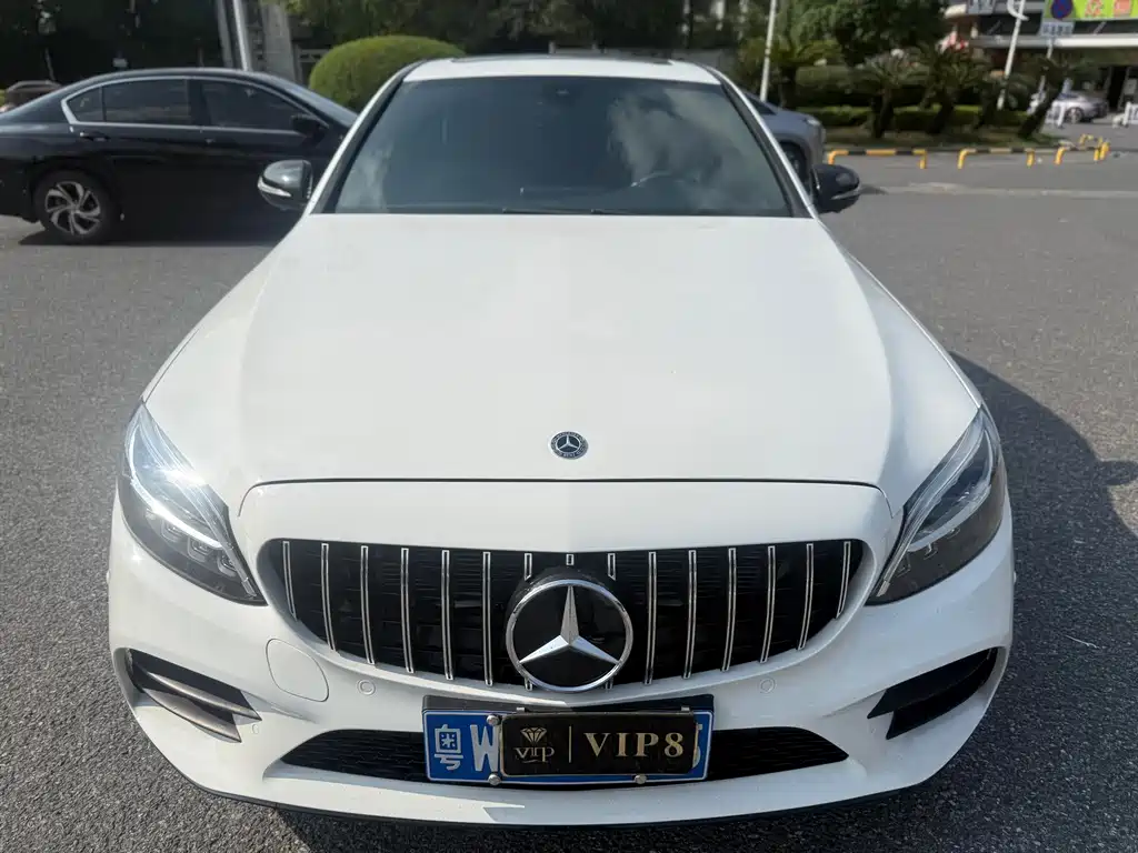 Mercedes-Benz C-Class — миниатюра 2