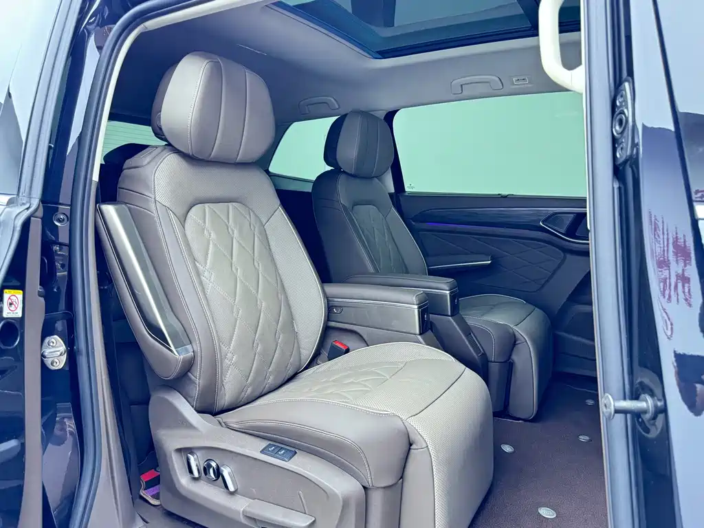 Volkswagen Viloran — миниатюра 11