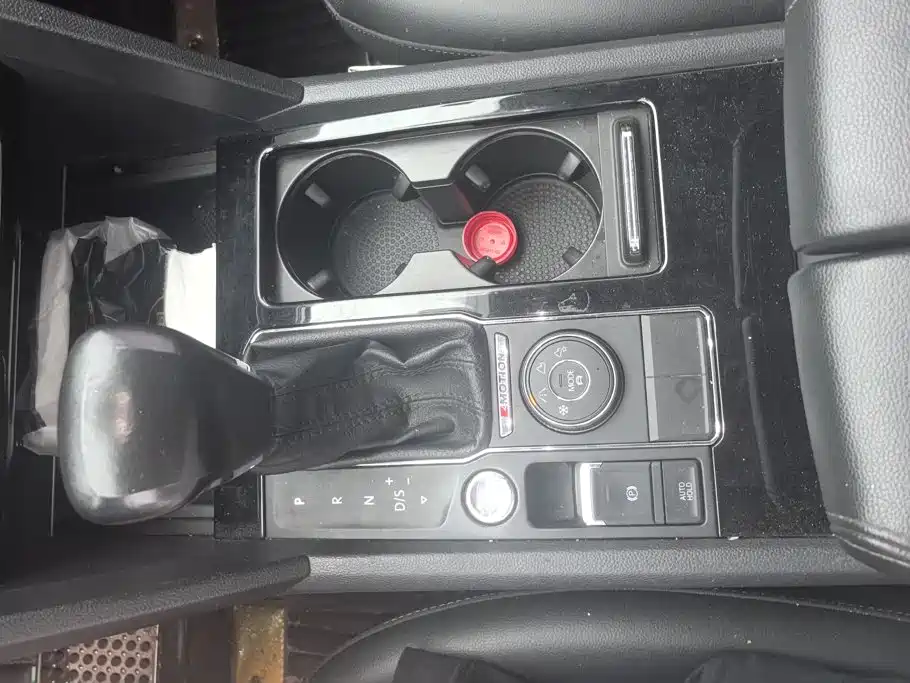 Volkswagen Teramont — миниатюра 16
