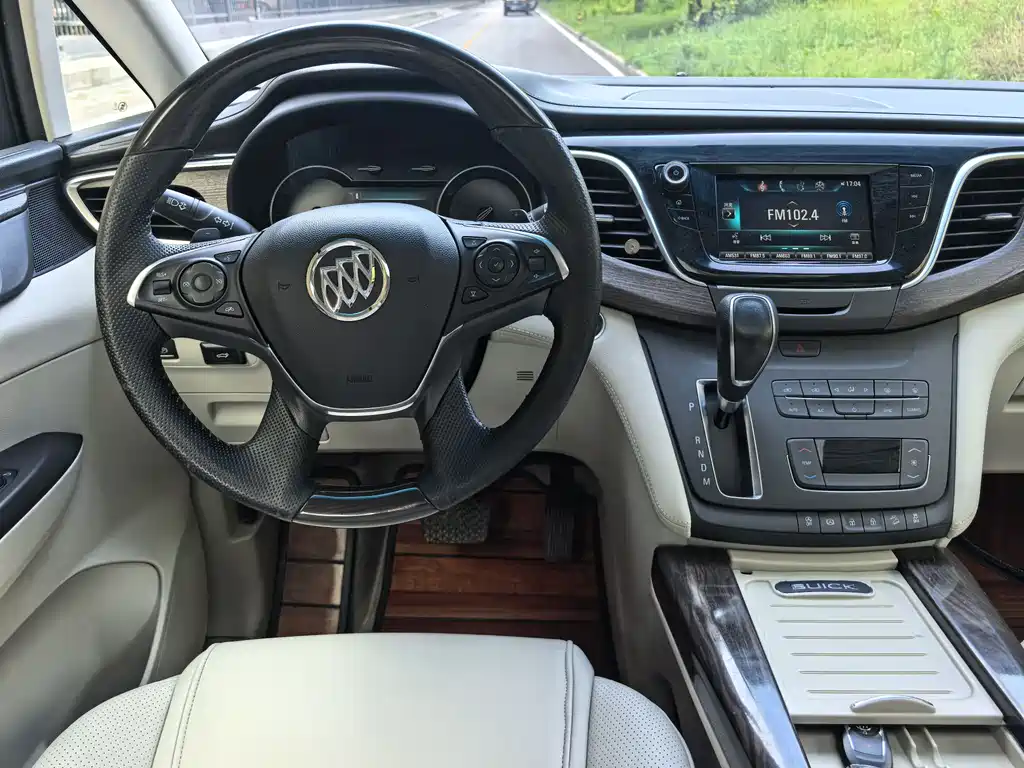 Buick GL8 — фотографии объявления, Фото 12